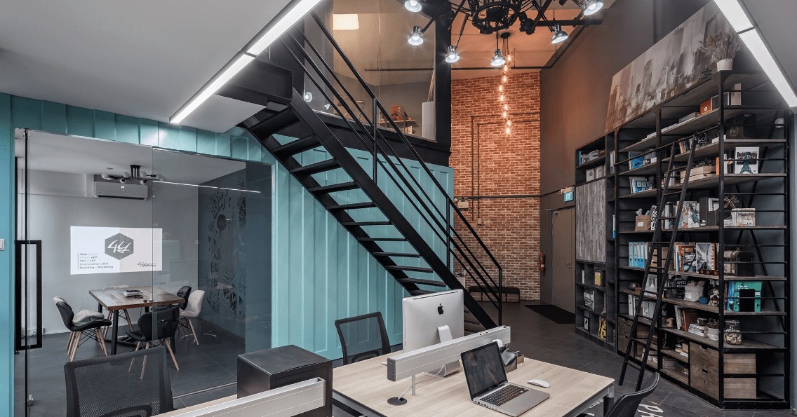 Setting-the-mood-Inspirations-for-functional-and-decorative-lights-feature-photo