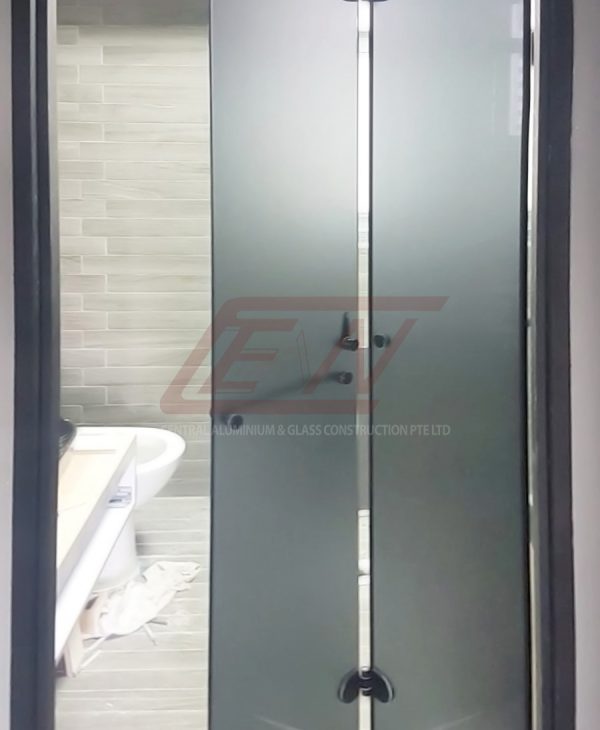 bifold-door-for-toilet-1-ctralum.com.sg-source