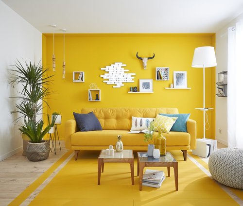 yellow-painting-living-room