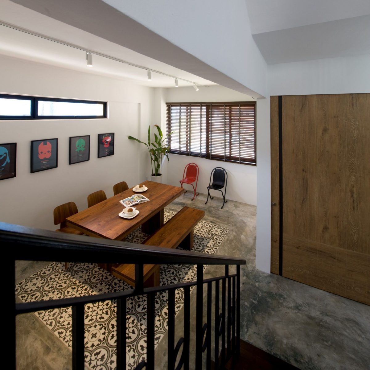 living-room-peranakan-tile-design