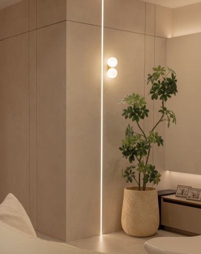 gallery item