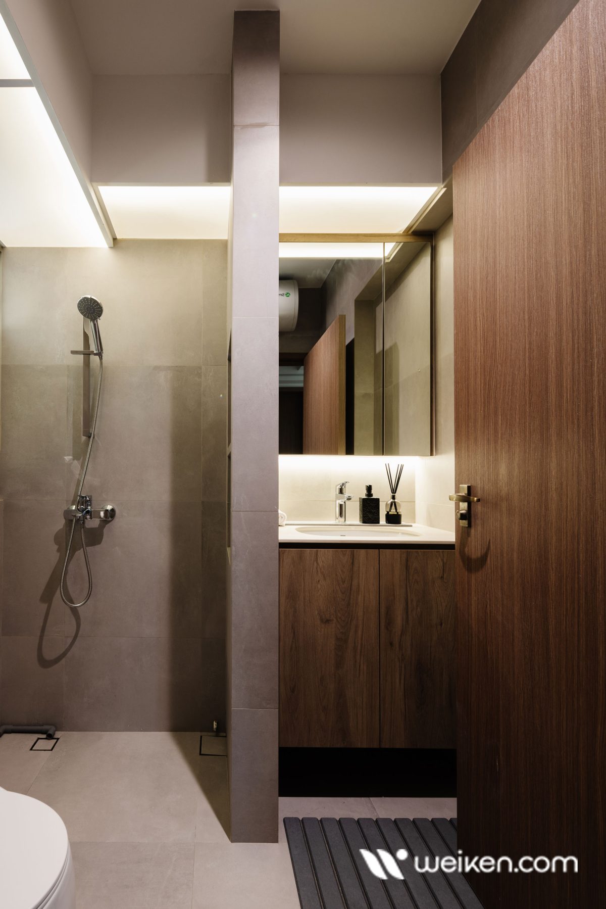 224A Tengah Garden Avenue-10